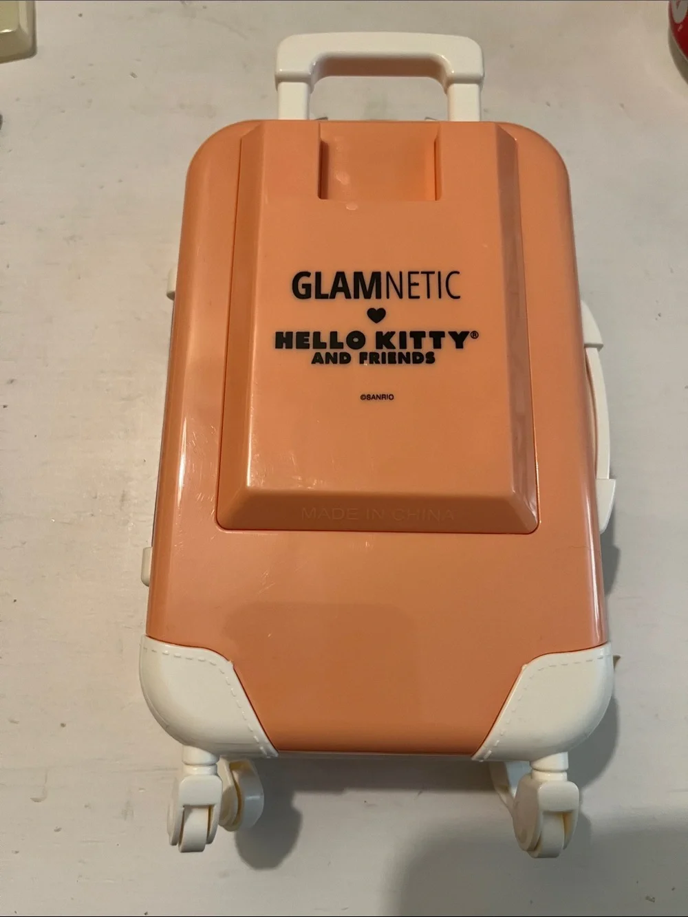 Glamnetic x Hello Kitty Gudetama Luggage Makeup Case with Lashes & Eyeliner